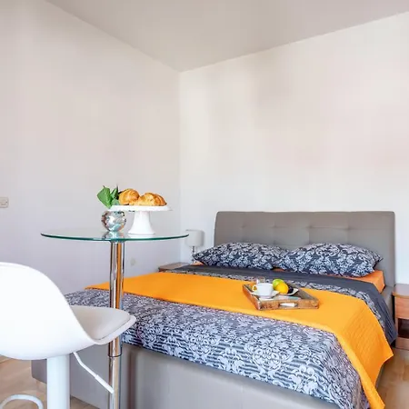 Apartament Dobrila *