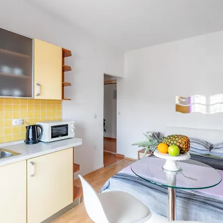 Dobrila Apartment