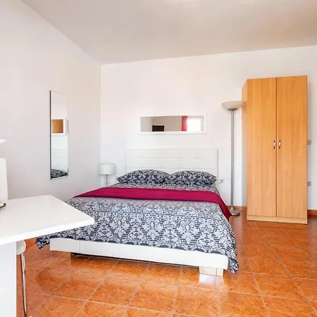 Apartment Dobrila *