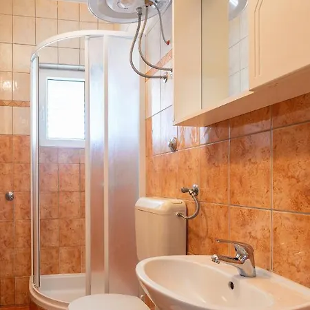 Apartment Dobrila *