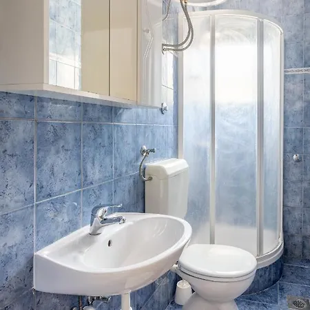 Διαμέρισμα Dobrila Χβαρ